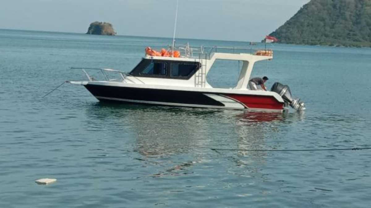  Speed Boat Labuan Bajo