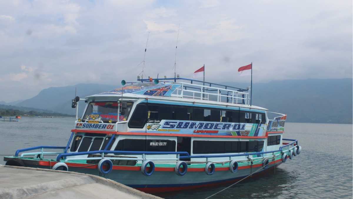 Sewa Kapal WaterFront City - Sibea-bea - Tano Ponggol