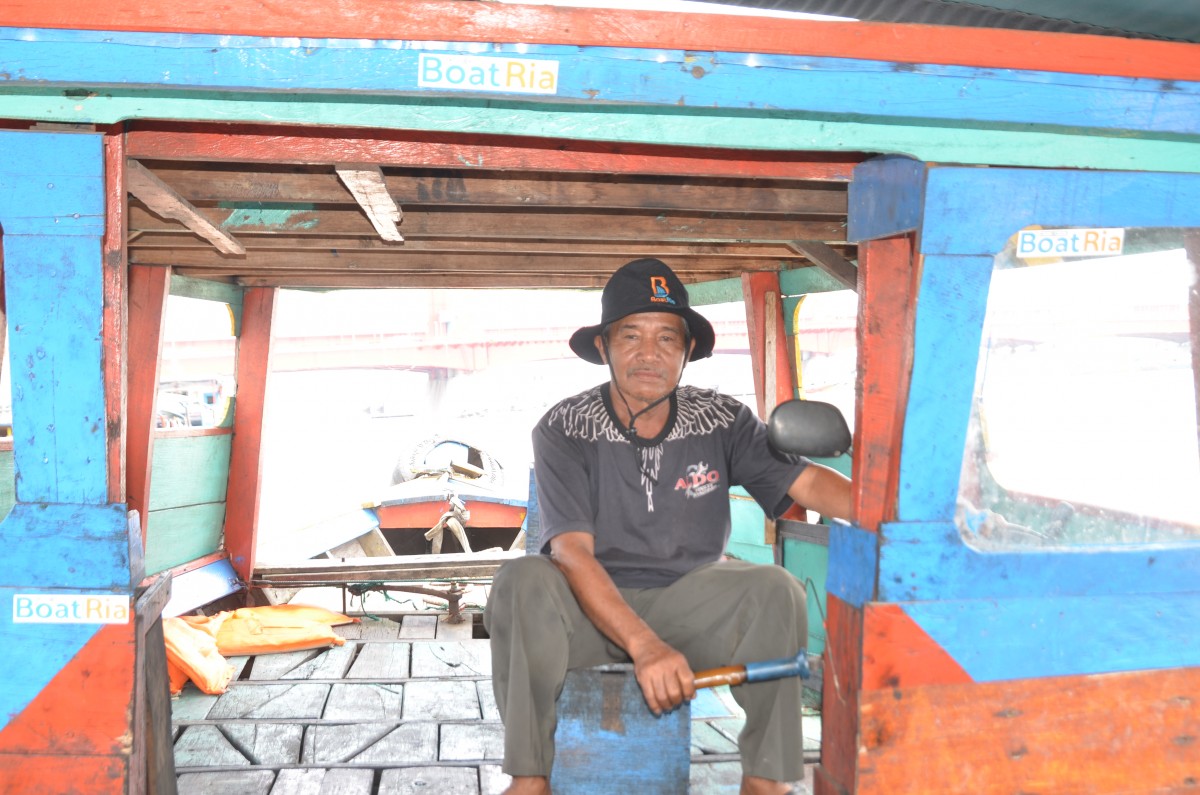 Sepakat Boat Trip Benteng Kuto Besak to Masjid Kiai Muara Ogan