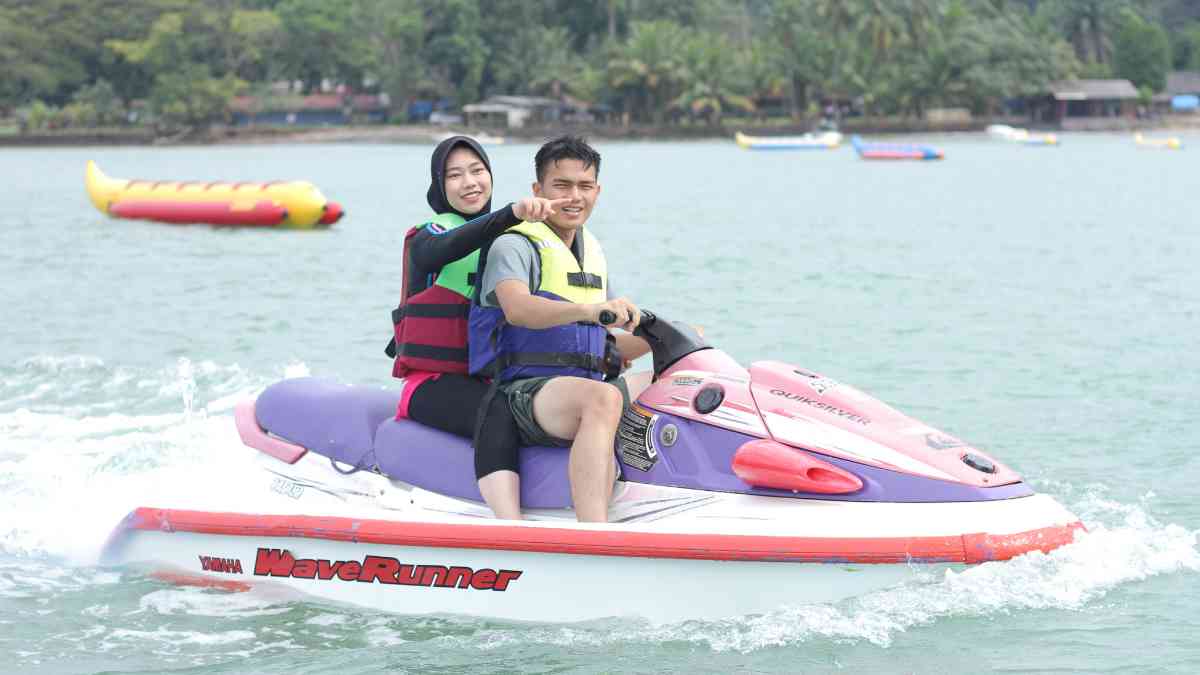 Jetski Pantai Carita (STD YAMAHA 700 CC)