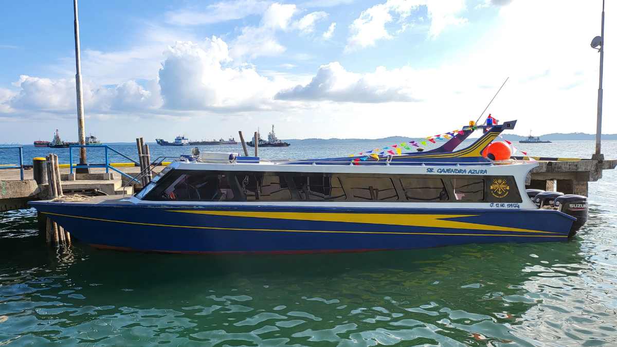 Carter Speedboat Antar Kepulauan Riau 