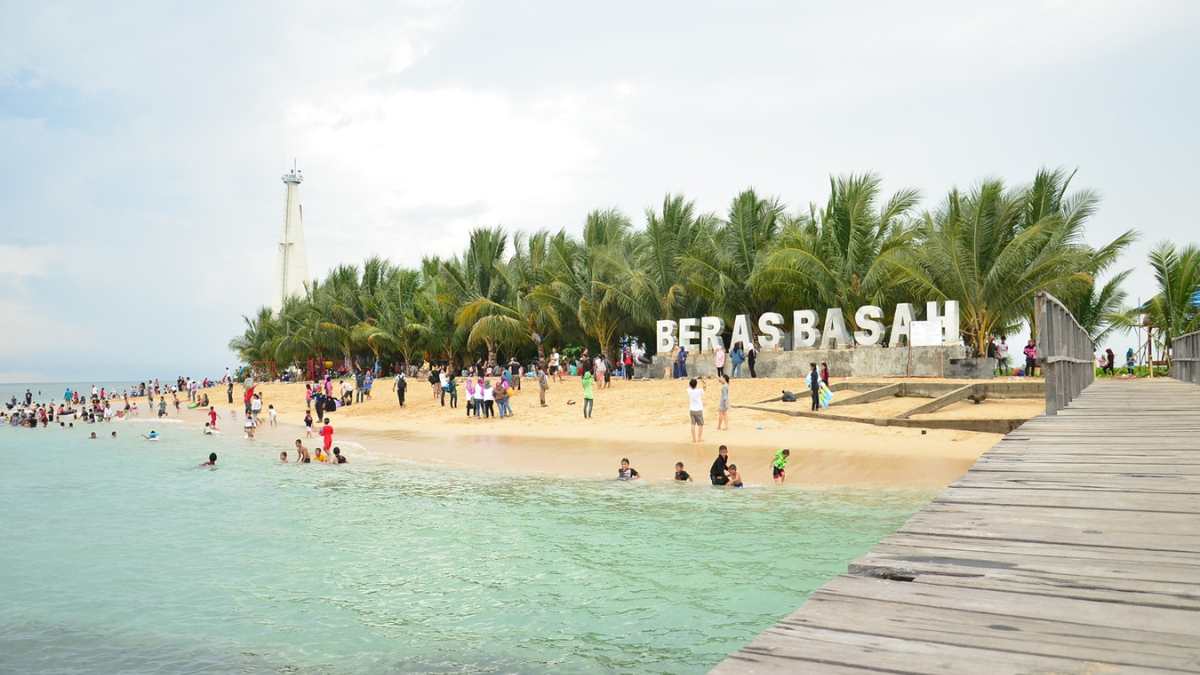 Sewa Speedboat Pulau Beras Basah
